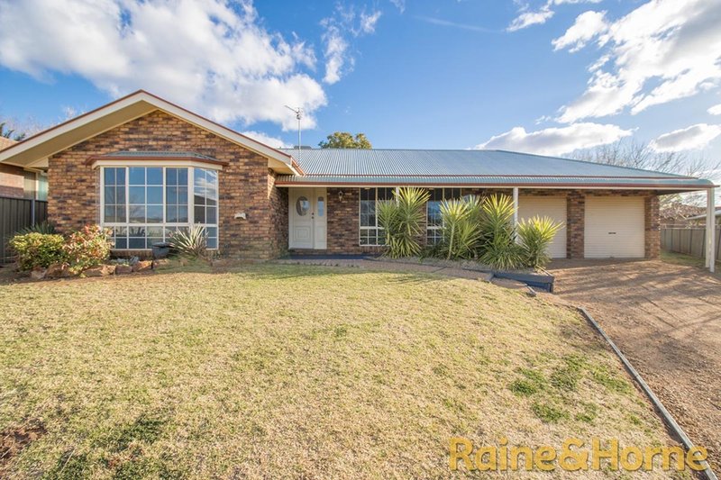 7 Lesley Place, Dubbo NSW 2830