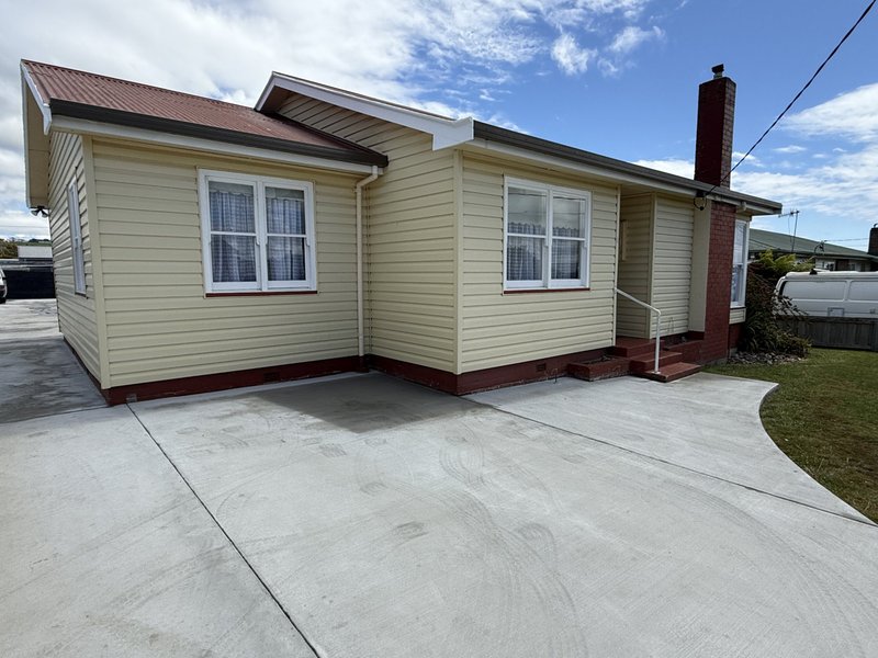 7 Lewis Street, Somerset TAS 7322