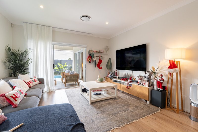 Photo - 7 Lexiebell Court, Bray Park QLD 4500 - Image 5