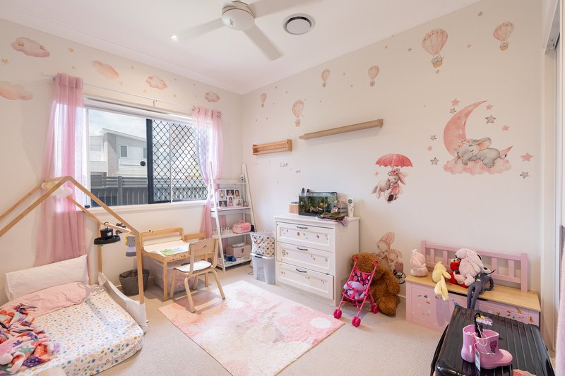 Photo - 7 Lexiebell Court, Bray Park QLD 4500 - Image 12