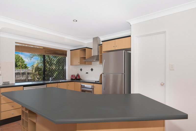 Photo - 7 Lilium Close, Kirwan QLD 4817 - Image 3