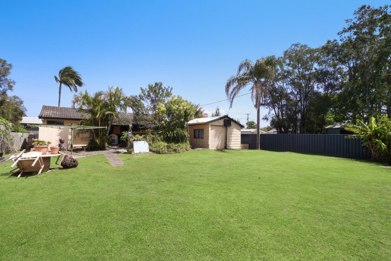 Photo - 7 Lilli Pilli St , Davistown NSW 2251 - Image 8