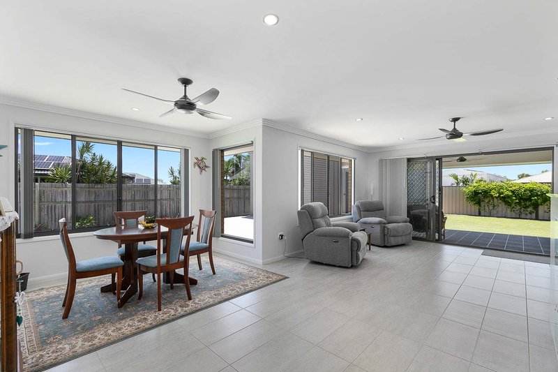 Photo - 7 Lilly Pilly Drive, Burrum Heads QLD 4659 - Image 7