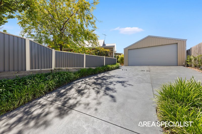 Photo - 7 Lima Place, Pakenham VIC 3810 - Image 29