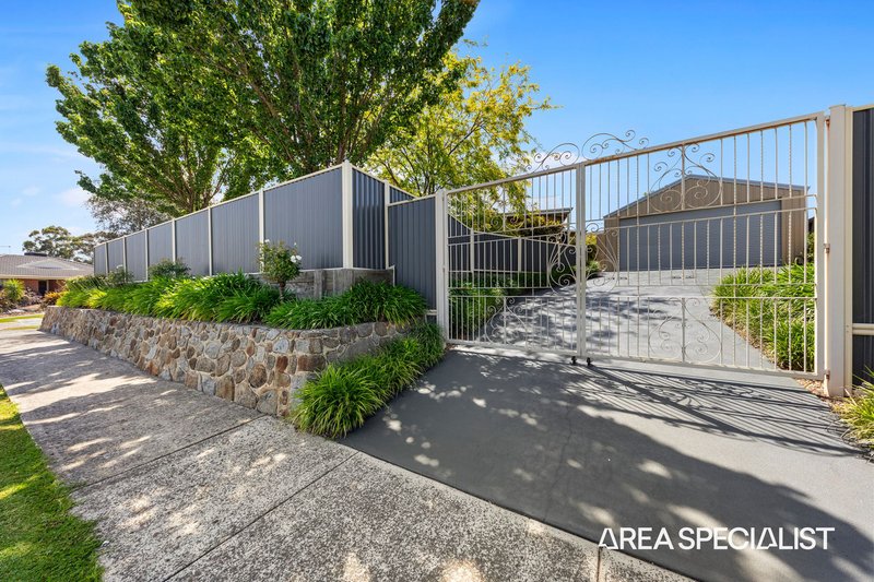 Photo - 7 Lima Place, Pakenham VIC 3810 - Image 30