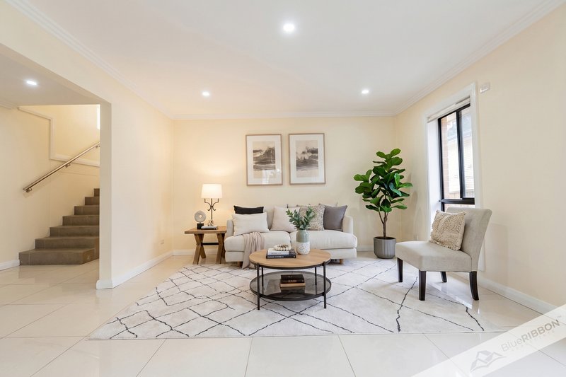 Photo - 7 Limpopo Crescent, Seven Hills NSW 2147 - Image 3