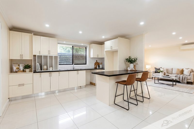 Photo - 7 Limpopo Crescent, Seven Hills NSW 2147 - Image 10