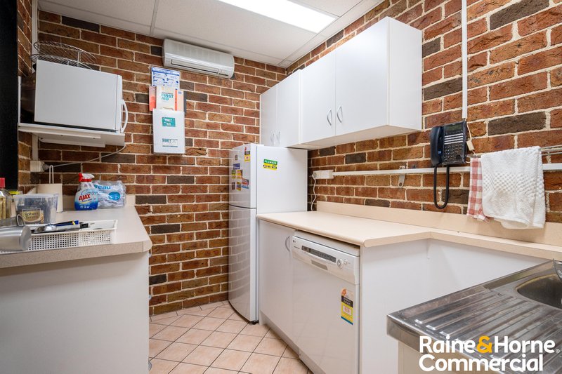 Photo - 7 Lincoln Street, Minto NSW 2566 - Image 7
