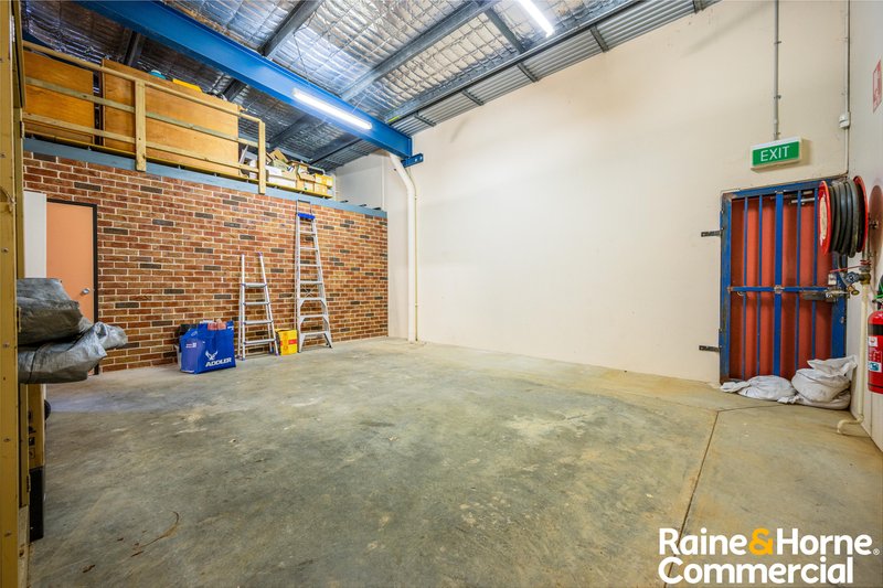 Photo - 7 Lincoln Street, Minto NSW 2566 - Image 8