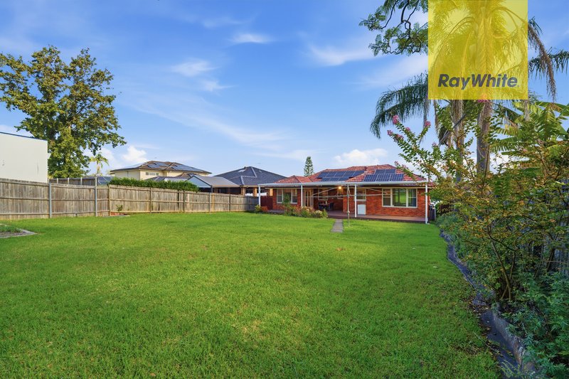 Photo - 7 Lind Avenue, Oatlands NSW 2117 - Image 13