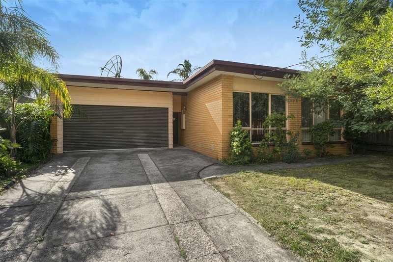 7 Lindisfarne Drive, Burwood East VIC 3151