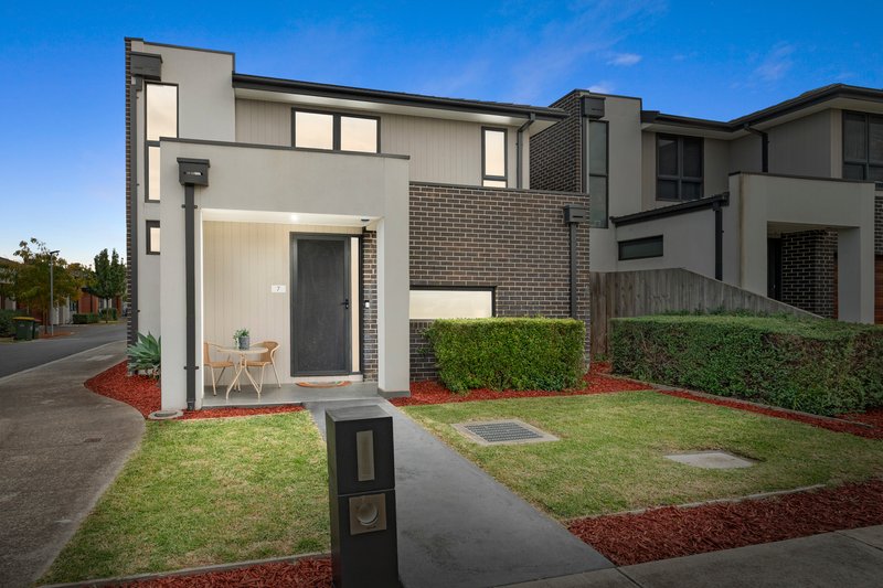 Photo - 7 Linoak Avenue, Lalor VIC 3075 - Image 1