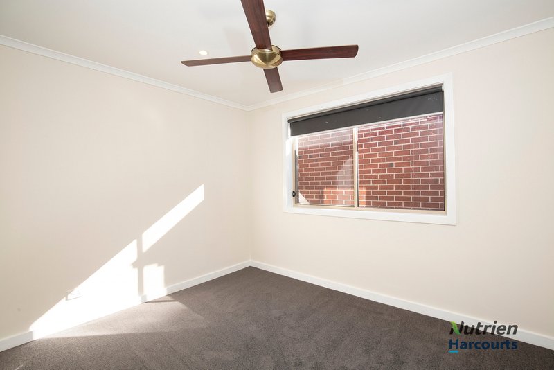 Photo - 7 Loan Street, Yea VIC 3717 - Image 10