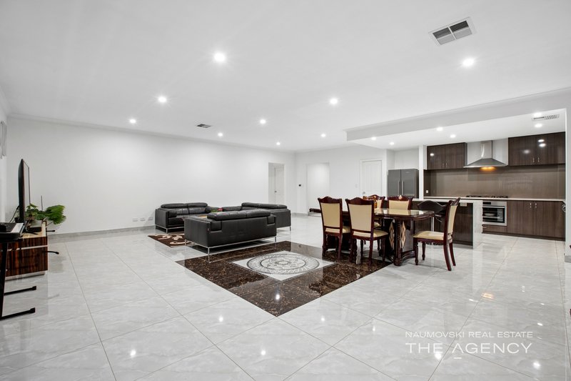 Photo - 7 Lockway Street, Southern River WA 6110 - Image 4