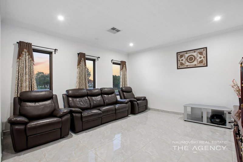 Photo - 7 Lockway Street, Southern River WA 6110 - Image 11