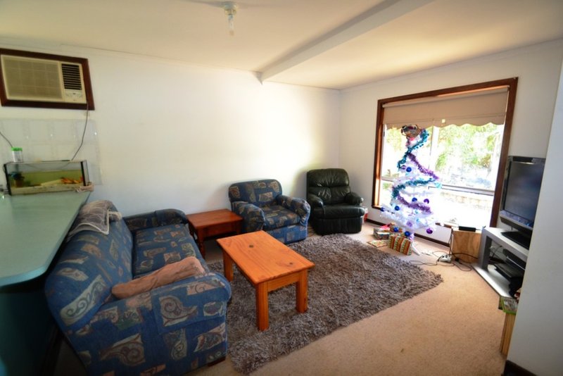 Photo - 7 Loco Street, Seymour VIC 3660 - Image 12