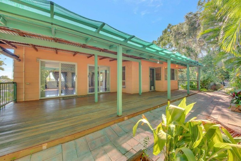 Photo - 7 Lomas Street, West Gladstone QLD 4680 - Image 8