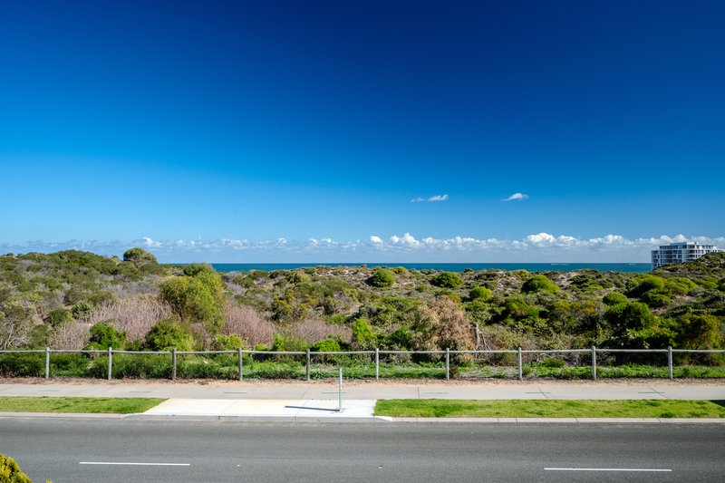 Photo - 7 Long Beach Promenade, Mindarie WA 6030 - Image 31