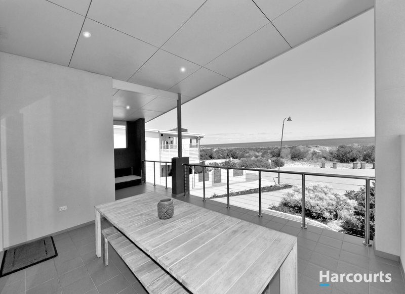 7 Longboard Cove, Wannanup WA 6210