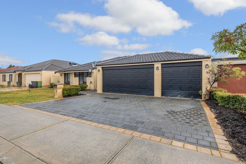 Photo - 7 Longshaw Circuit, Canning Vale WA 6155 - Image 32