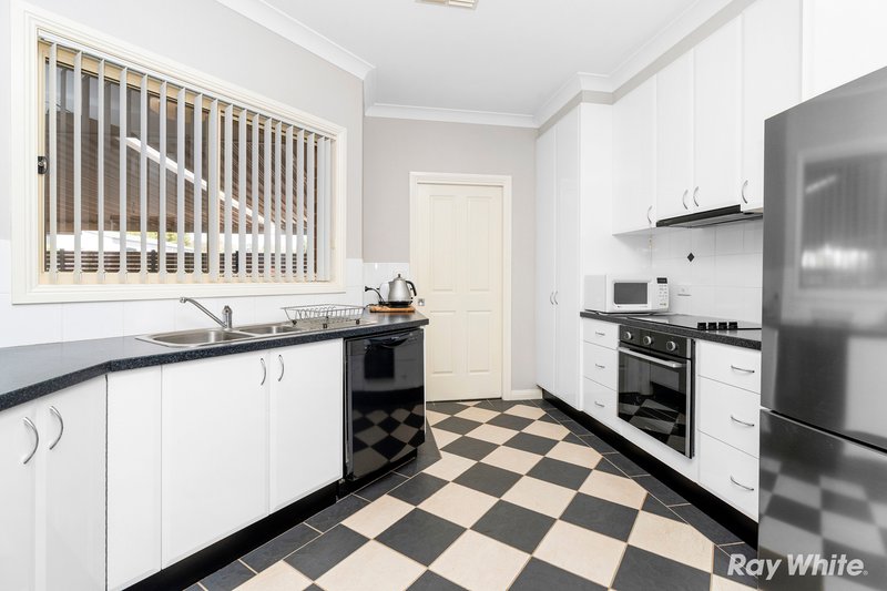 Photo - 7 Loughan Road, Junee NSW 2663 - Image 2