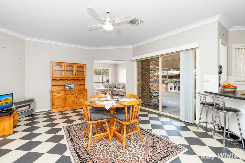 Photo - 7 Loughan Road, Junee NSW 2663 - Image 3