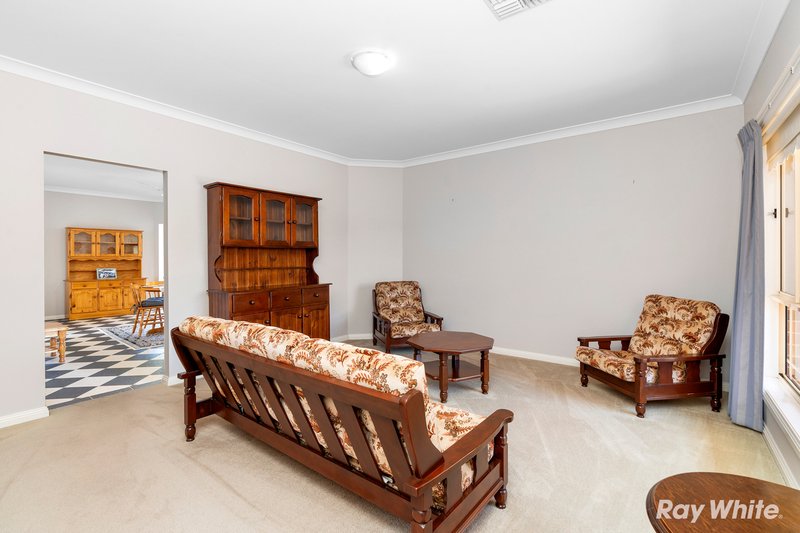 Photo - 7 Loughan Road, Junee NSW 2663 - Image 4