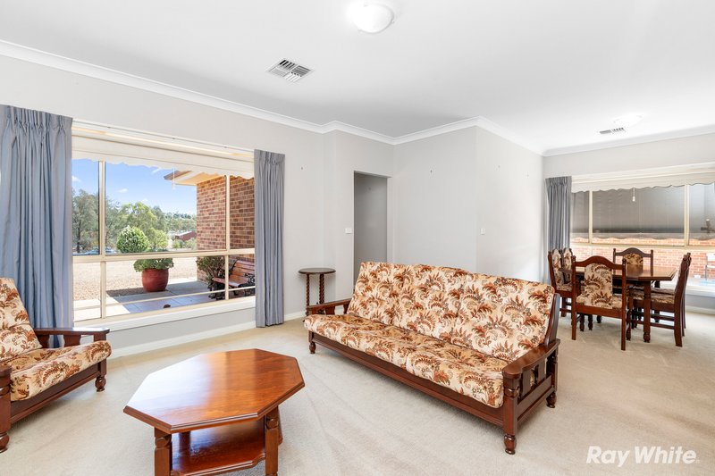 Photo - 7 Loughan Road, Junee NSW 2663 - Image 5