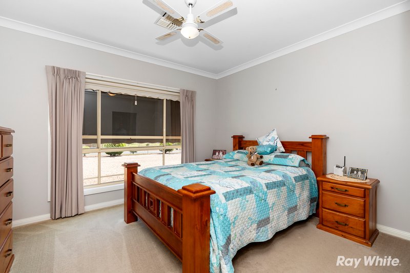 Photo - 7 Loughan Road, Junee NSW 2663 - Image 6