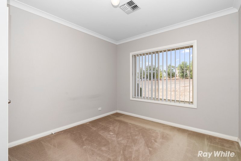 Photo - 7 Loughan Road, Junee NSW 2663 - Image 9