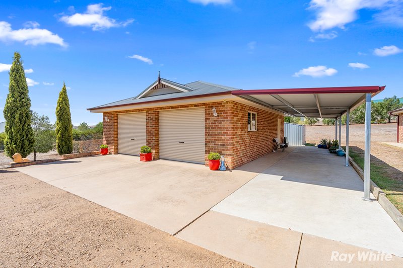 Photo - 7 Loughan Road, Junee NSW 2663 - Image 16