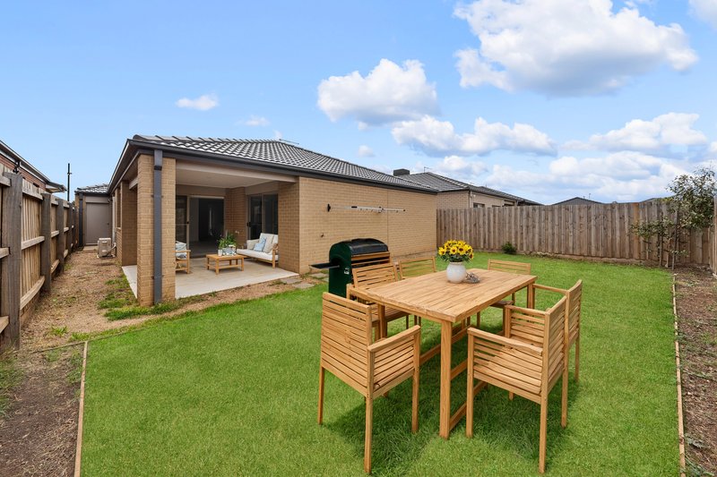 Photo - 7 Louie Street, Deanside VIC 3336 - Image 12