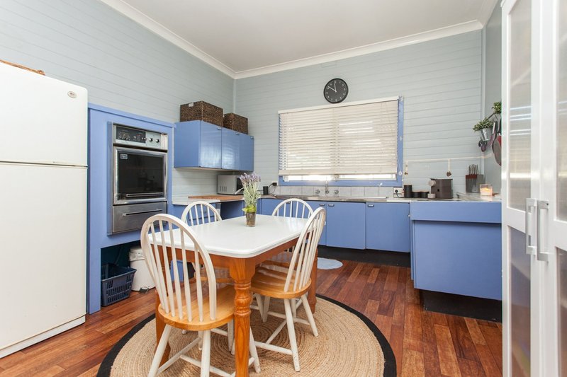 Photo - 7 Love Street, Cessnock NSW 2325 - Image 7