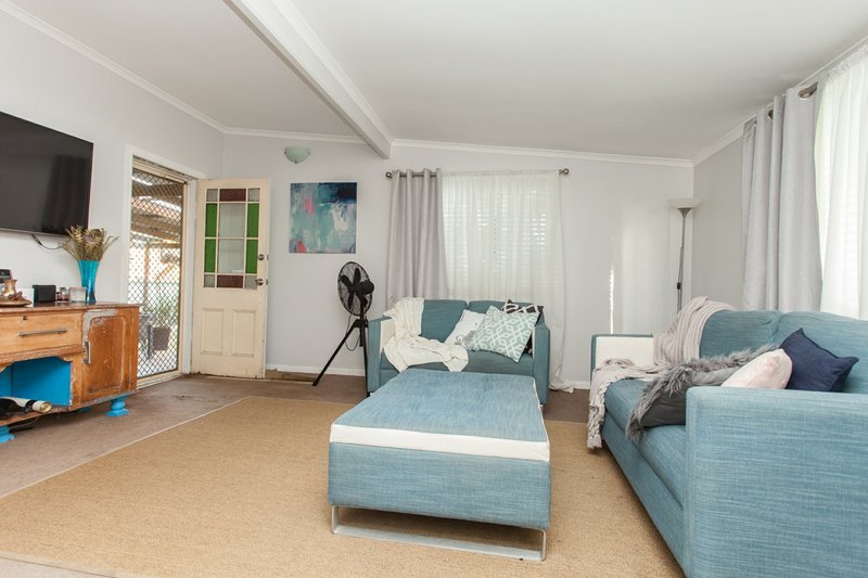 Photo - 7 Love Street, Cessnock NSW 2325 - Image 9