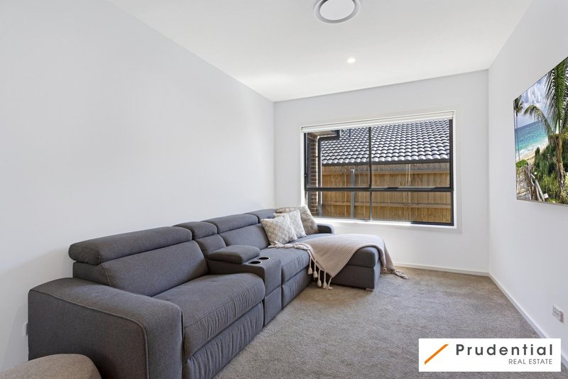 Photo - 7 Loveday Street, Oran Park NSW 2570 - Image 7