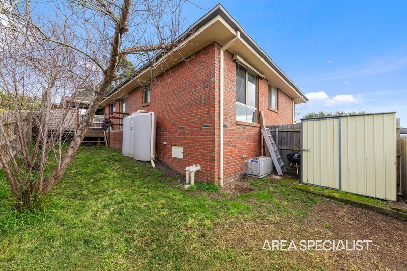 Photo - 7 Luca Place, Pakenham VIC 3810 - Image 12