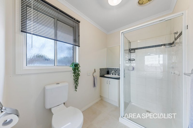 Photo - 7 Luca Place, Pakenham VIC 3810 - Image 14