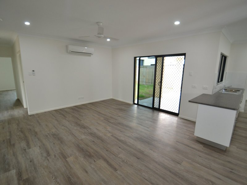 Photo - 7 Lucinda Place, Bowen QLD 4805 - Image 9