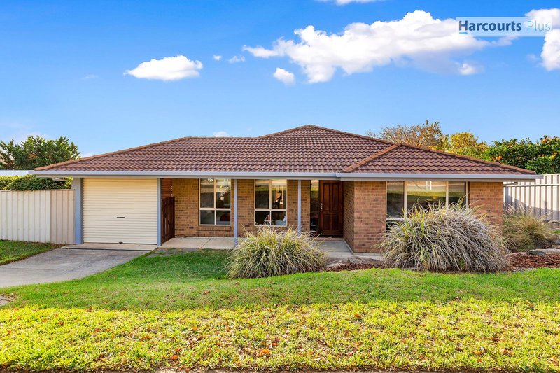 Photo - 7 Ludgate Avenue, Trott Park SA 5158 - Image 2