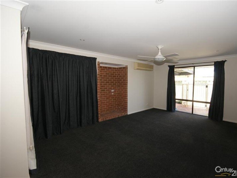 Photo - 7 Ludlow Way, Warnbro WA 6169 - Image 14