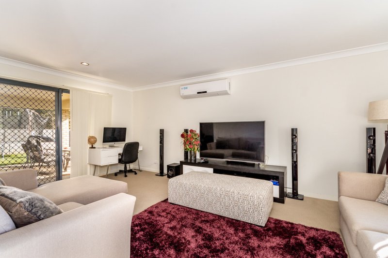 Photo - 7 Lunar Court, Morayfield QLD 4506 - Image 11