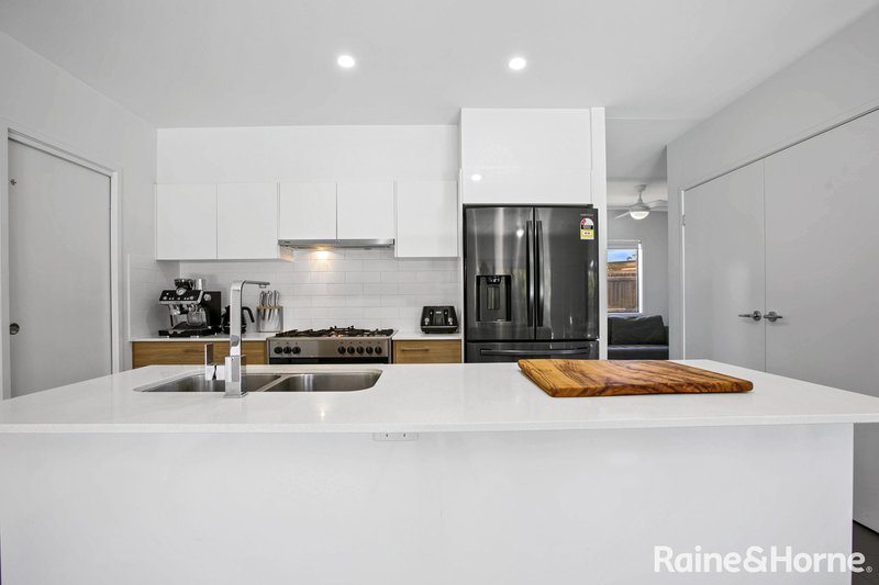 Photo - 7 Luttons Court, Cooroy QLD 4563 - Image 5