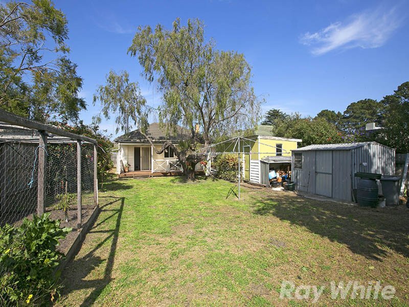 Photo - 7 Luxmoore Street, Cheltenham VIC 3192 - Image 12