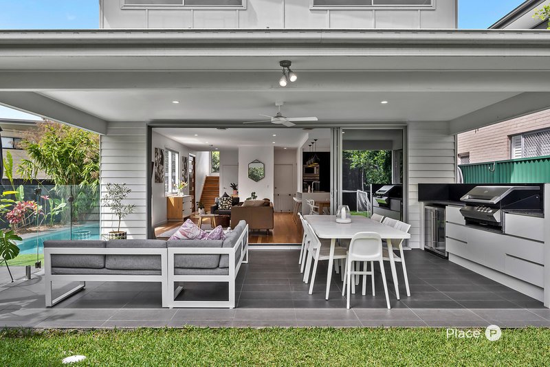 Photo - 7 Lydford Court, Carindale QLD 4152 - Image 12