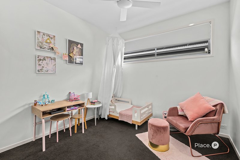 Photo - 7 Lydford Court, Carindale QLD 4152 - Image 15