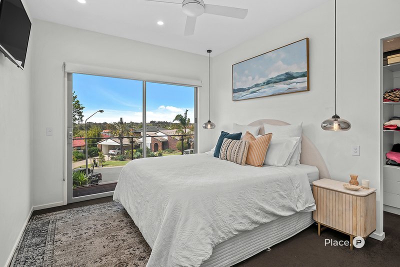 Photo - 7 Lydford Court, Carindale QLD 4152 - Image 16