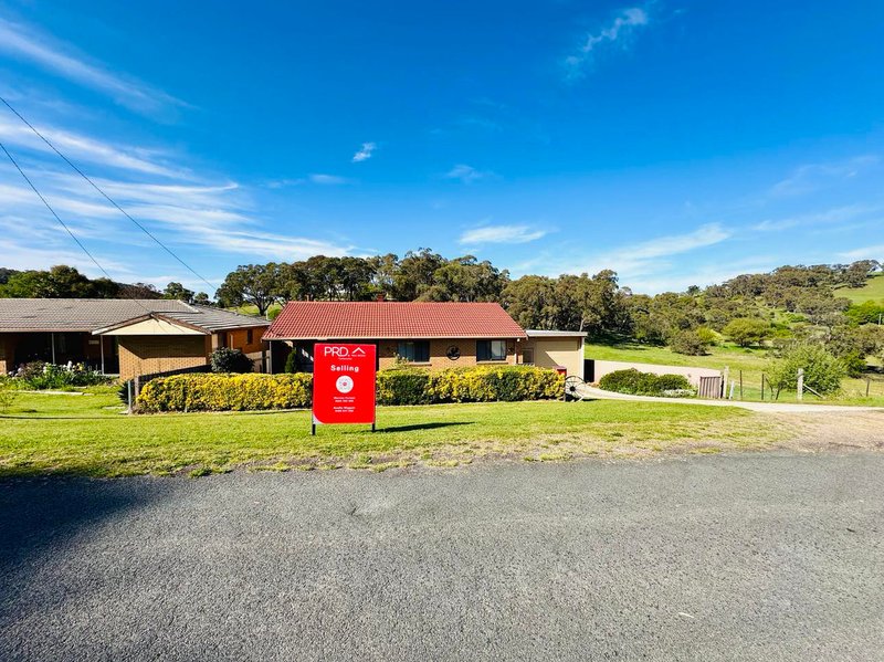 7 Lyne Street, Tumbarumba NSW 2653