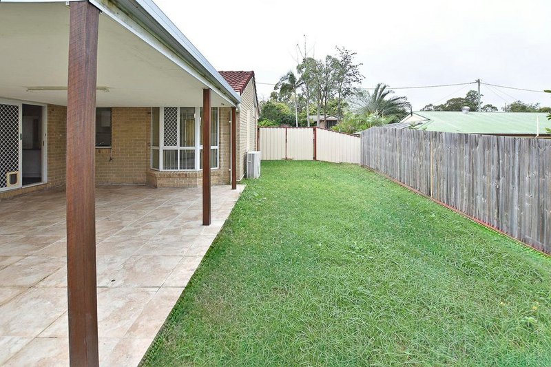 Photo - 7 Lyrebird Way, Kallangur QLD 4503 - Image 16