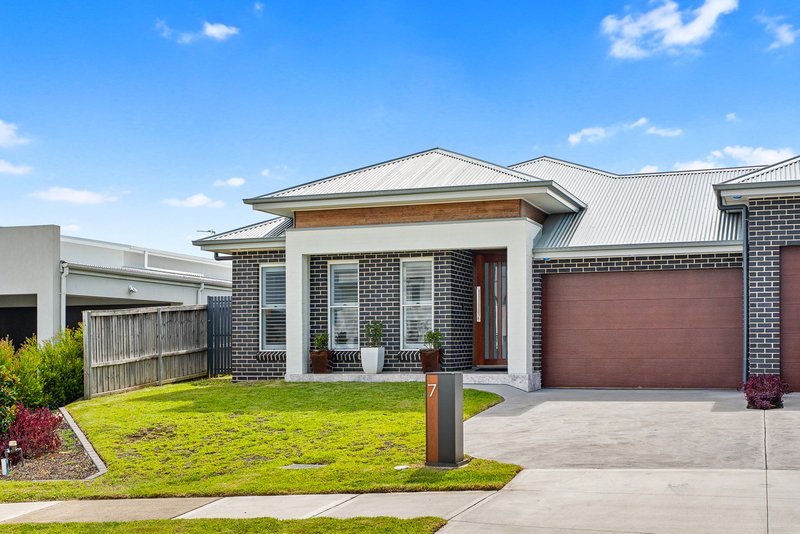 Photo - 7 Macadamia Court, Kingswood NSW 2747 - Image 17