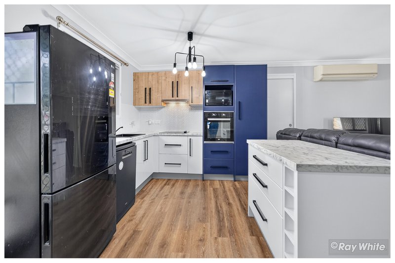 Photo - 7 Machafer Street, Parkhurst QLD 4702 - Image 4